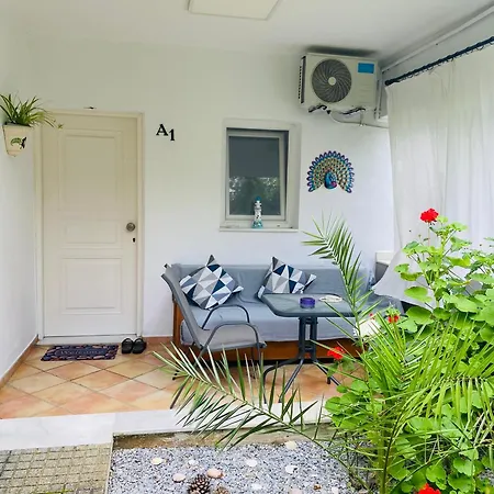 Ferrum House Апартаменты *